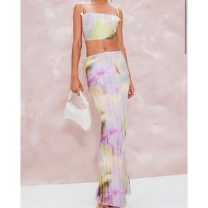 NWT size small matching watercolor maxi skirt and crop top